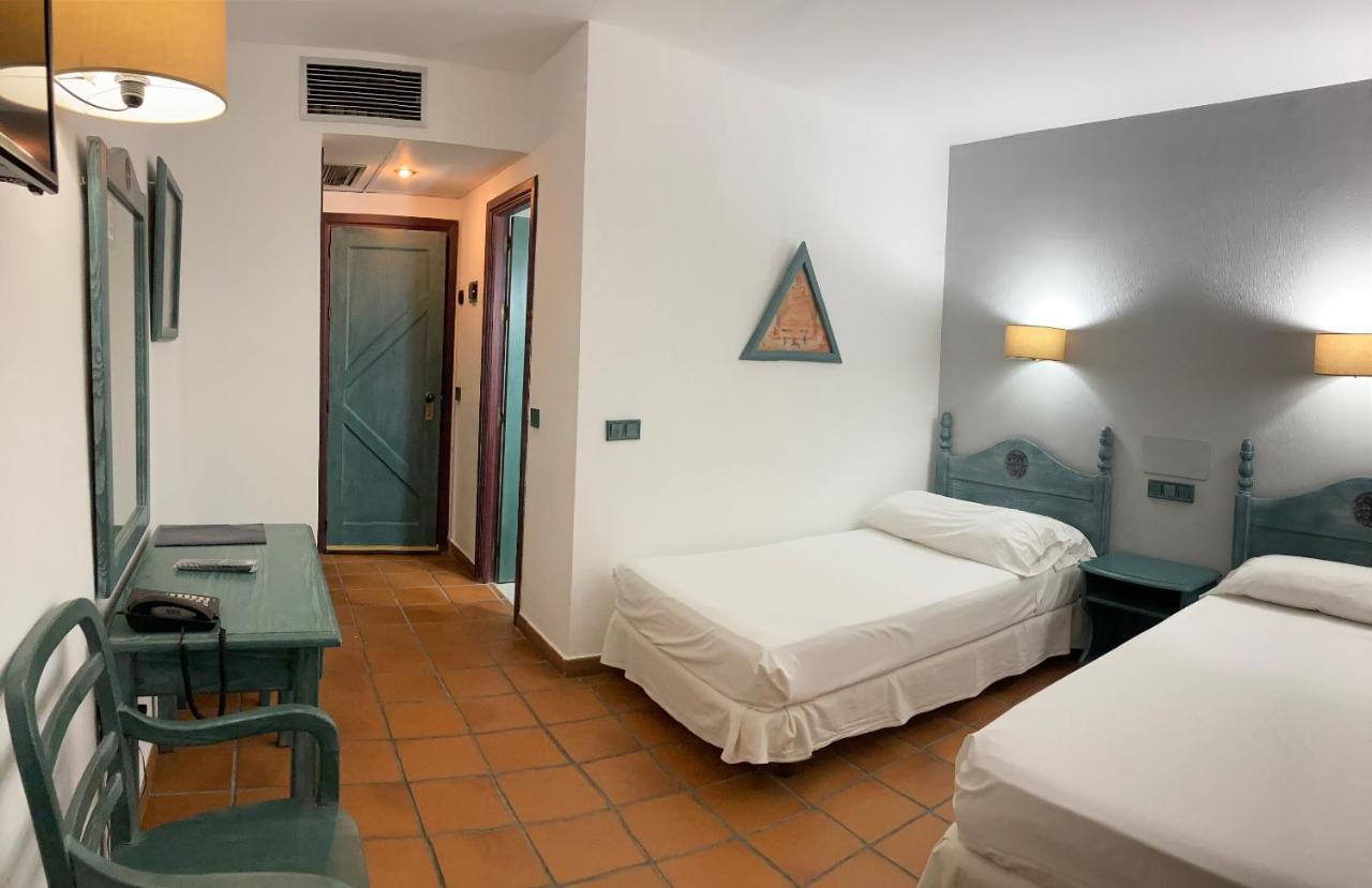 Hotel Almagro Extérieur photo