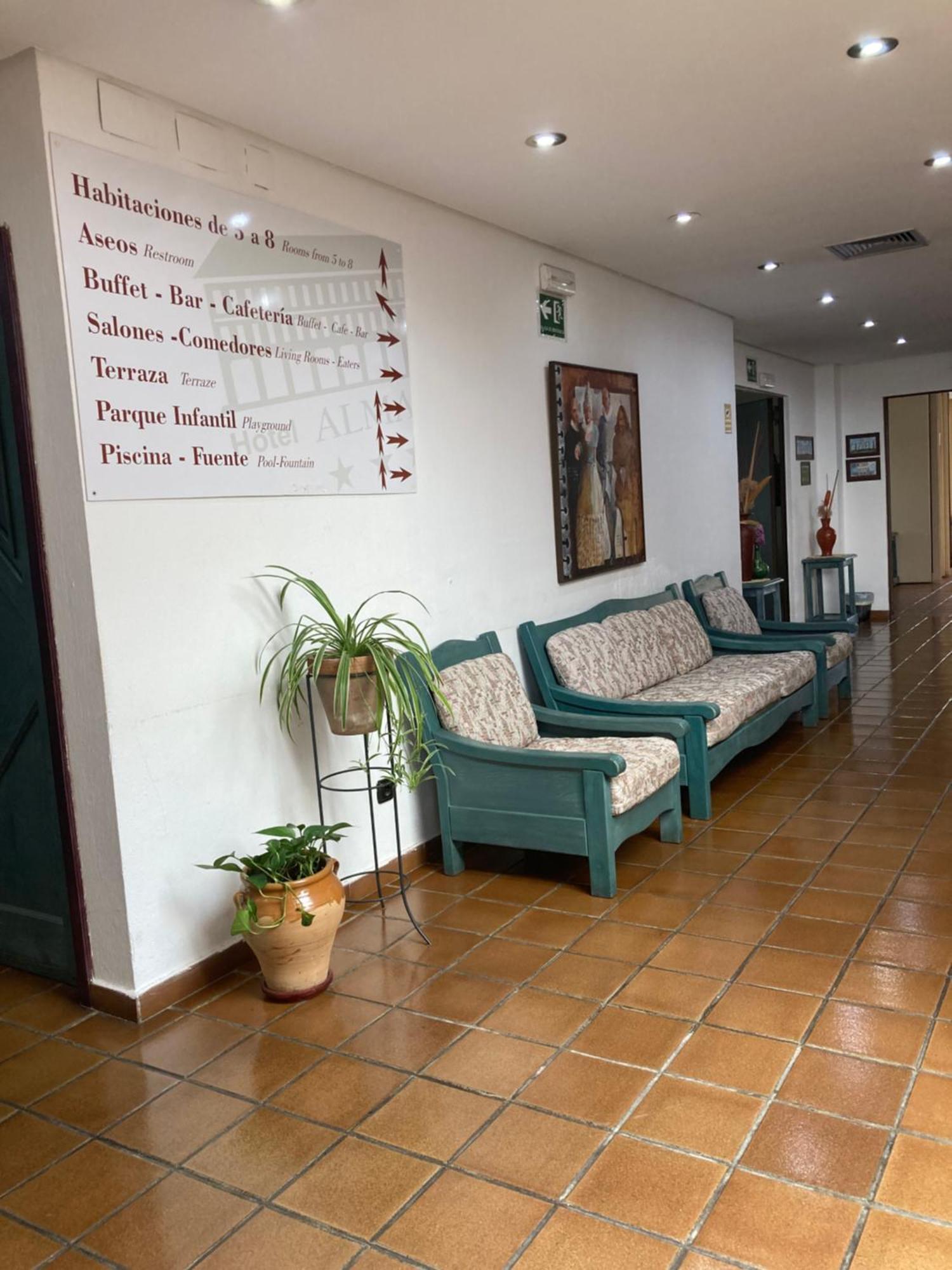Hotel Almagro Extérieur photo